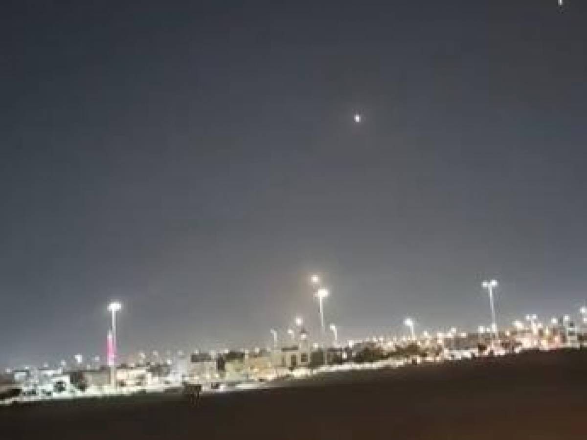 BREAKING: Iran Fires Missiles At US Bases In Qatar — Explosions Heard Over Doha