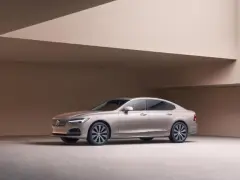Volvo S90 Discontinued Only 3 Months After Facelift Launch: Completed Against Mercedes-Benz E-Class, Audi A6, And BMW 5-Series